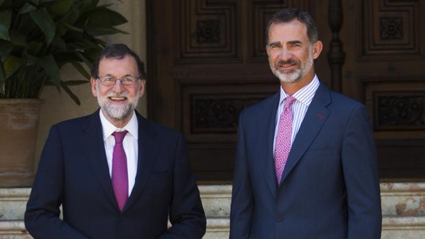Mariano Rajoy y Don Felipe, en Marivent
