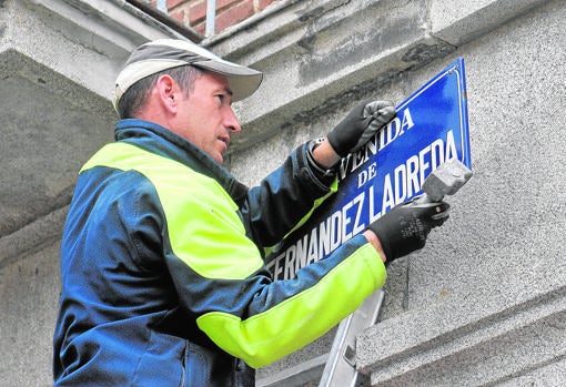 La céntrica avenida Fernández Ladreda en Segovia, ahora es Acueducto