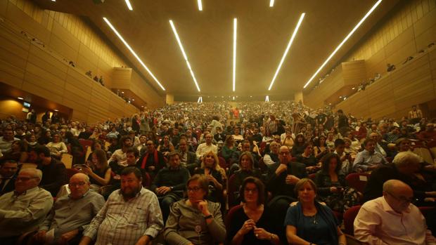 Cientos de personas asistieron a la clasura, que se celebró en el Palacio de Congresos