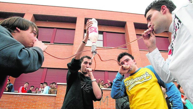 En 2016, las Urgencias de los hospitales atendieron 506 casos de consumo de alcohol en menores de 21 años