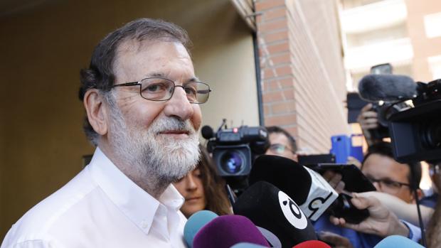 Mariano Rajoy comparece ante los medios en Santa Pola