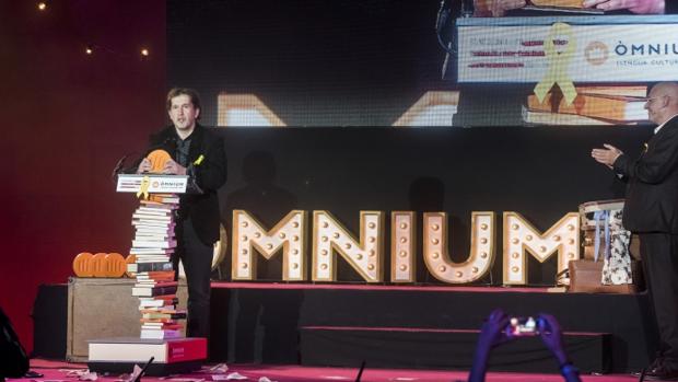 Joan Lluís Lluís fue el ganador del premio Sant Jordi de 2017