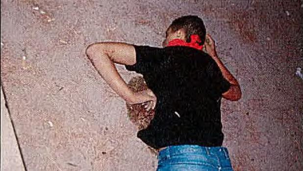 Imagen de uno de los terroristas de Cambrils tras ser abatido por los Mossos
