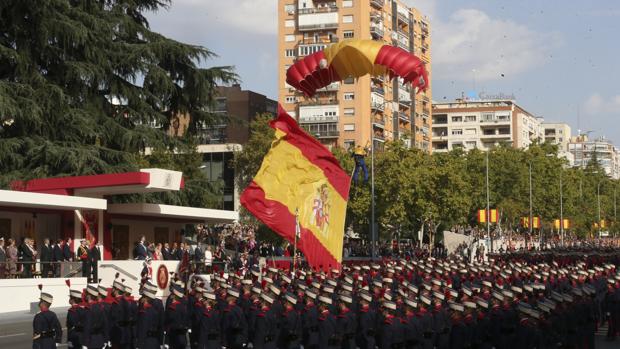 ERC que pedía la supresión de todos los desfiles militares y todo tipo de exhibición en el Congreso