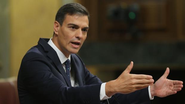 El presidente del Gobierno, Pedro Sánchez, durante la sesión de control en el Congreso