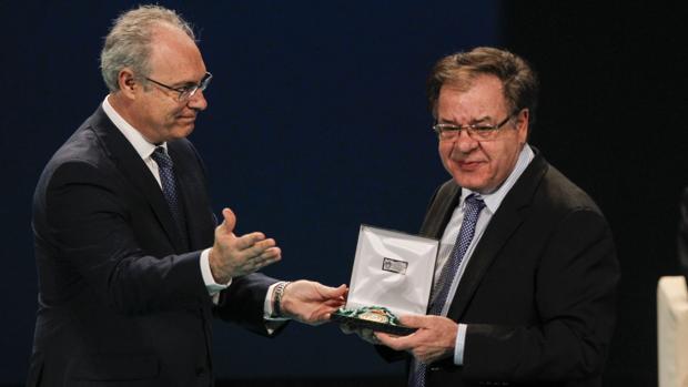 Miguel Rodríguez Domínguez recibió hace meses la medalla de Andalucía