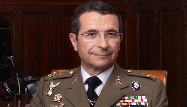 César Muro Benayas