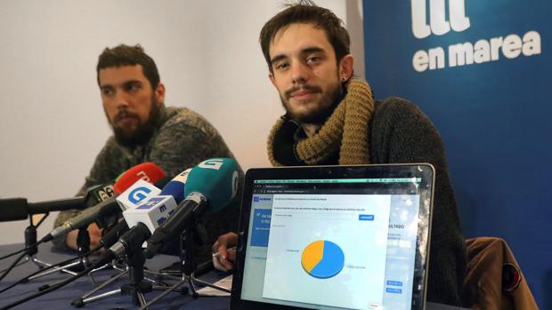 El portavoz del comité electoral, Daniel Conde, en la proclamación provisional de resultados