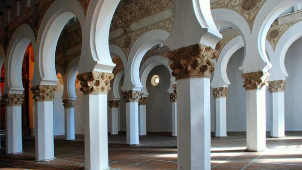Interior de la sinagoga toledana, construida en 1180