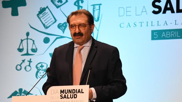 Jesús Fernández Sanz, consejero de Sanidad de Castilla-La Mancha