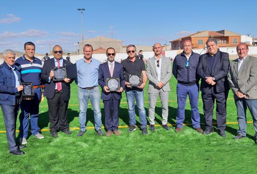 Autoridades, durante el acto protocolario