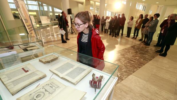 Inauguración de la exposición «Descubriendo las obras singulares de la Biblioteca de Galicia»