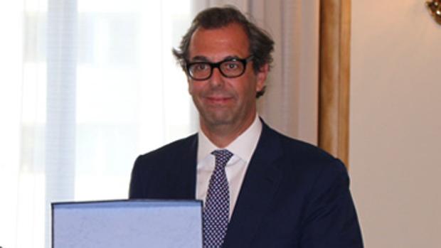 Lluís Sans es propietario de la tienda Santa Eulalia