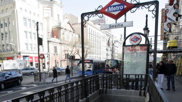 Estación de Metro de Sevilla, Madrid