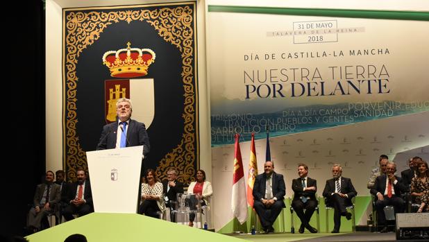 El humorista ciudadrealeño, Millán Salcedo, fue nombrado en 2018 Hijo Predilecto de Castilla-La Mancha en un acto que se celebró en Talavera de la Reina
