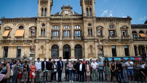 Manifestación de protesta por la agresión en San Sebastián
