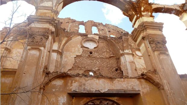 Estado que presenta lo que queda de la iglesia del convento de San Rafael, en el Belchite Viejo