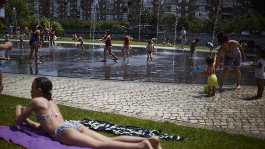 Ola de calor: Madrid mantiene la alerta por «alto riesgo» con temperaturas de hasta 40 grados