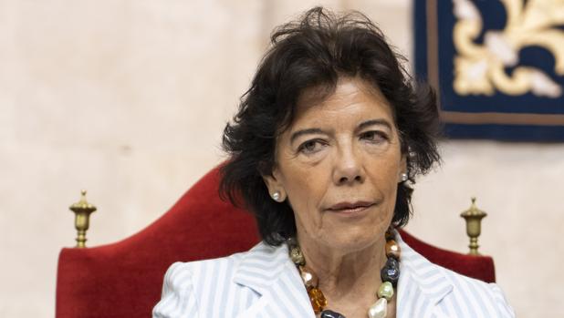 Isabel Celaá interviene en la apertura del XV Congreso de Estudios Clásicos en Valladolid