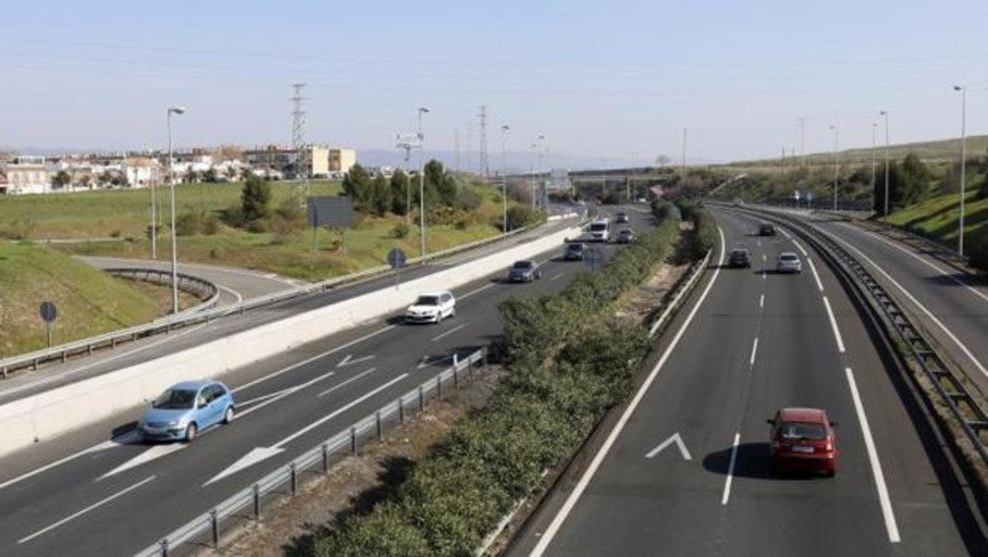 Un estudio afirma que 440.000 gallegos conducen sin ver con nitidez