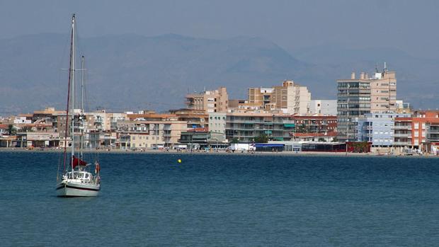 Imagen de un barco en Santa Pola