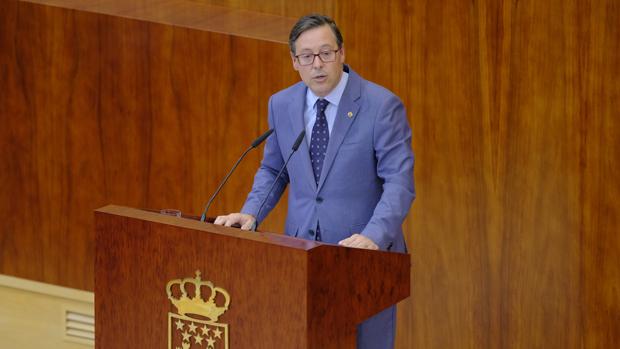 Alfonso Serrano, portavoz del PP en la Asamblea
