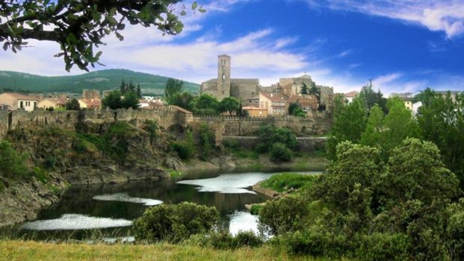 Turismo veraniego por Madrid: once villas para descubrir la región de las siete estrellas
