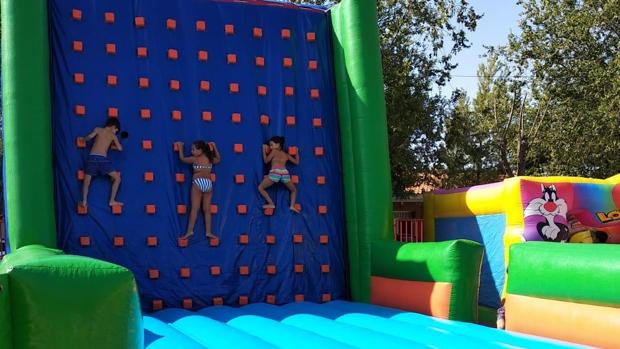 Escalada en hinchables, actividad incluida en grand prix