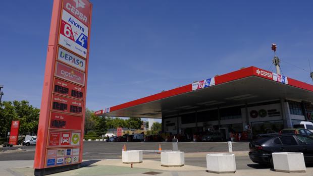 La gasolinera Cepsa del Campo de las Naciones donde se cometió el asalto