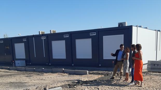 Úbeda y Navas durante la visita a las obras del IESO