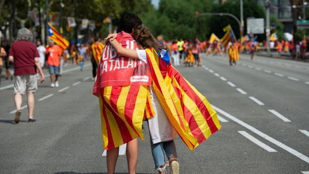 Manifestantes durante la Diada del año pasado