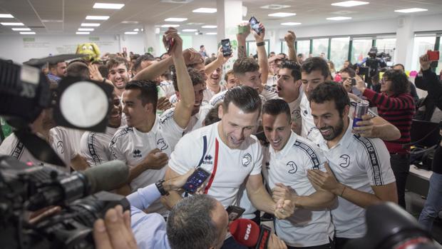 El Unionistas de Salamanca celebra su emparejamiento con el Real Madrid en la Copa del Rey