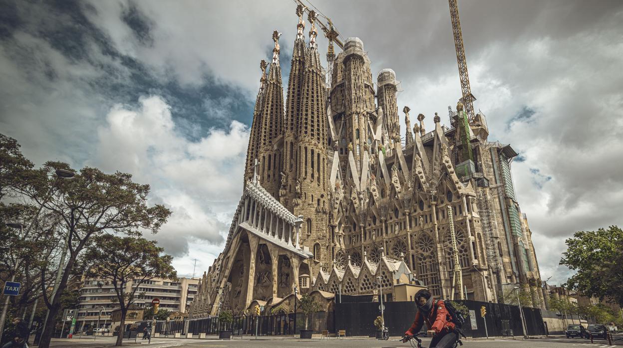 La Sagrada Familia Que Estilo Es