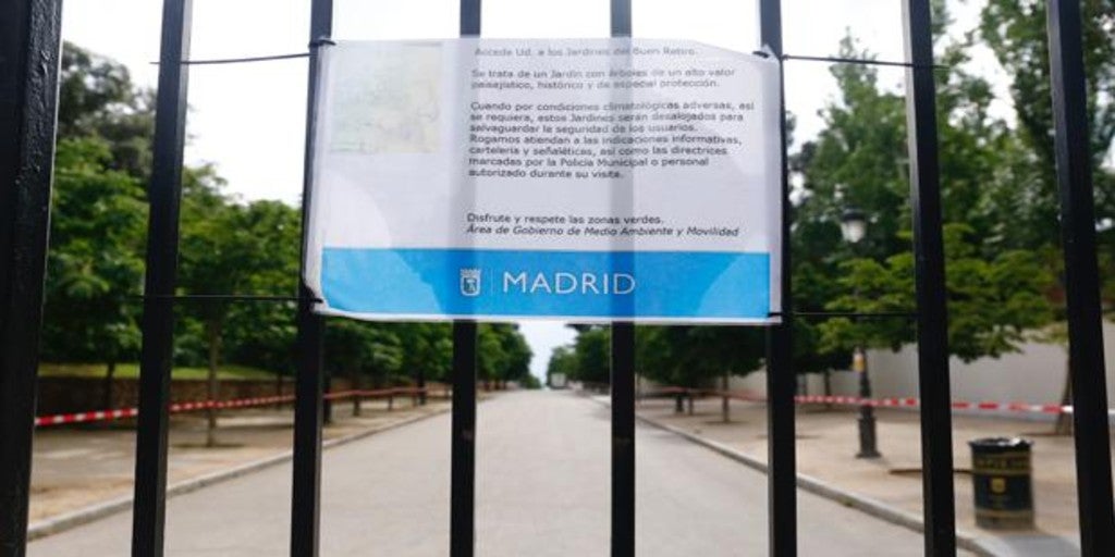 Cerrados El Retiro y otros ocho parques por las rachas de viento