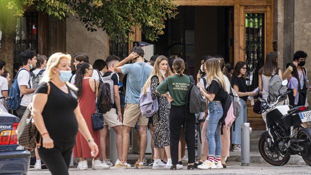 Alumnos en un colegio de Valencia