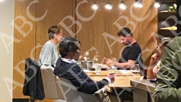 Rufián, las cenas de lujo en Madrid del político que llama a «proteger a la gente del hambre» Rufian-restaurante-madrid-ABC-U54577264660ubd-620x349@abc