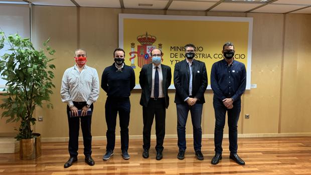 Representantes de ABRECA-COBRECA, en su anterior reunión presencial con responsables ministeriales, en Madrid