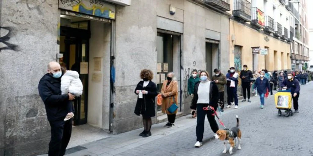Récord de contagios Covid en Madrid: 11.221 casos, 9.518 en las últimas 24 horas, y 6 fallecidos