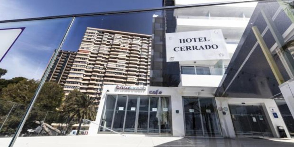 Clamor unánime de todo el sector hotelero contra la tasa turística de la Generalitat Valenciana
