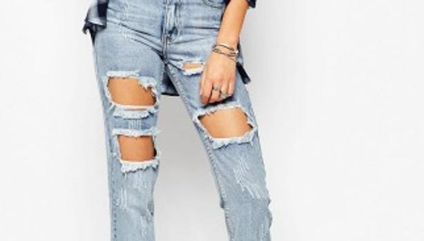 El riesgo oculto de llevar pantalones rotos