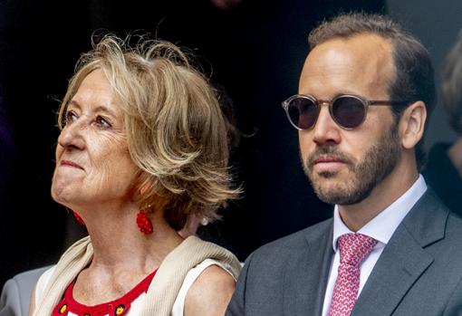 Carmen Cerruti y Juan Zorreguieta en La Haya