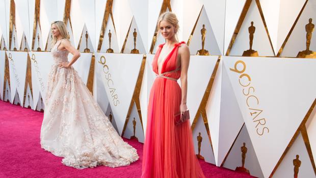 Samara Weaving y Mira Sorvino, en la última edición de los Oscar