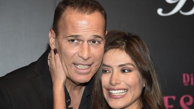 Carlos Lozano y Miriam Saavedra
