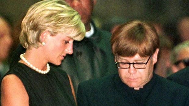 Diana de Gales y Elton John