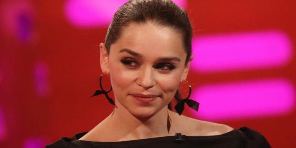 Emilia Clarke sortea una cena con ella para recaudar fondos contra el coronavirus