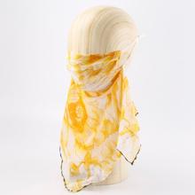 Salvador Bachiller's mask with bandana