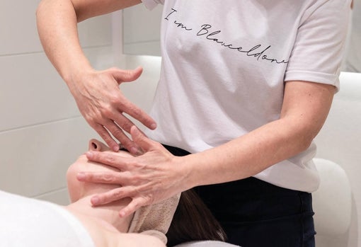 Silvia Oliete, director of Blauceldona, created her Remonte facial massage 25 years ago.