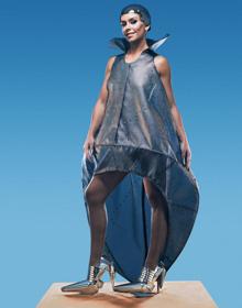 De quién es el original vestido de Cristina Pedroche para dar las  Campanadas de la Nochevieja 2021