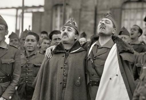 Francisco Franco, junto a Millán Astray