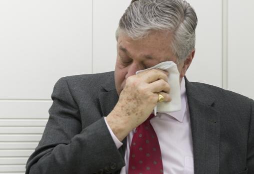 Leopoldo López Gil, padre del líder opositor, durante la conversación con ABC